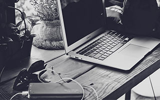 别再踩坑了：蘑菇视频ios：小窗播放的“优先级规则”，搞懂就不乱了